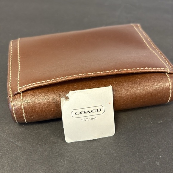 Coach Leather Mahogany Wallet w/ Pink Accents - Picture 12 of 15